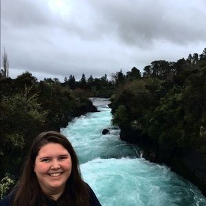 Meet your Posher, Gillian